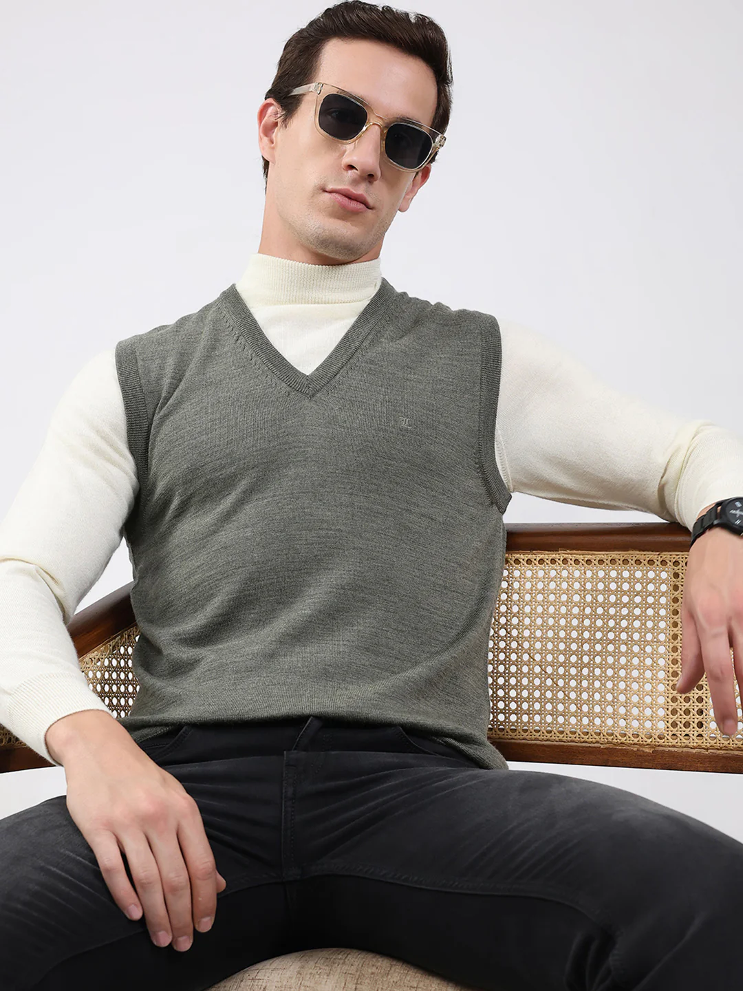 Luxuria Men Grey Solid V Neck Sleeveless Sweater - Image 6