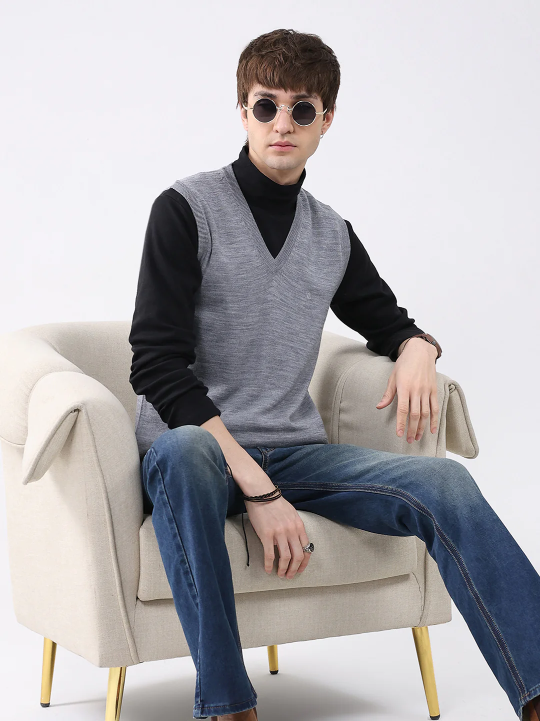 Luxuria Men Grey Solid V Neck Sleeveless Sweater - Image 6