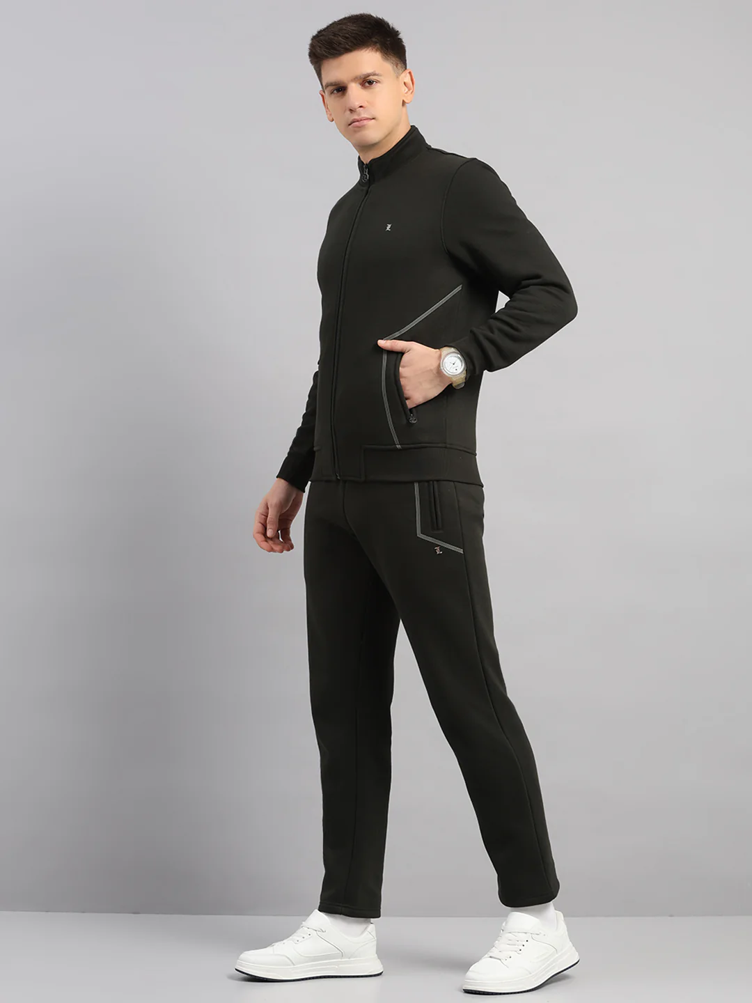 Luxuria Men Olive Solid Collar Full Sleeve Winter Tracksuit - Image 3