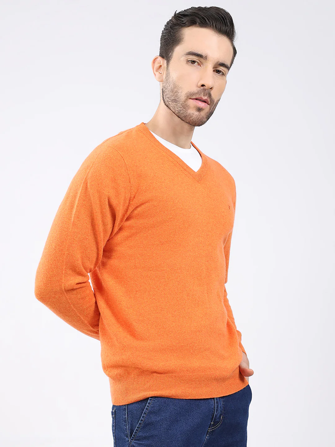 Luxuria Men Orange Solid V Neck Full Sleeve Pullover - Image 4