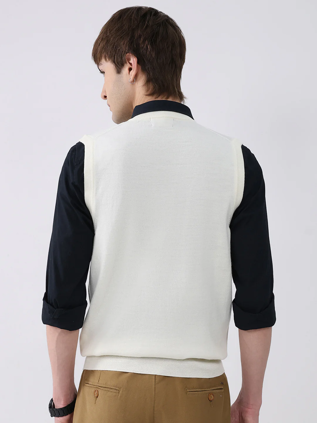 Luxuria Men White Solid V Neck Sleeveless Sweater - Image 5
