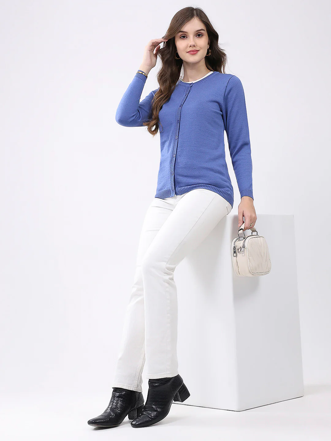 Luxuria Women Blue Solid Round Neck Full Sleeve Cardigan - Image 2