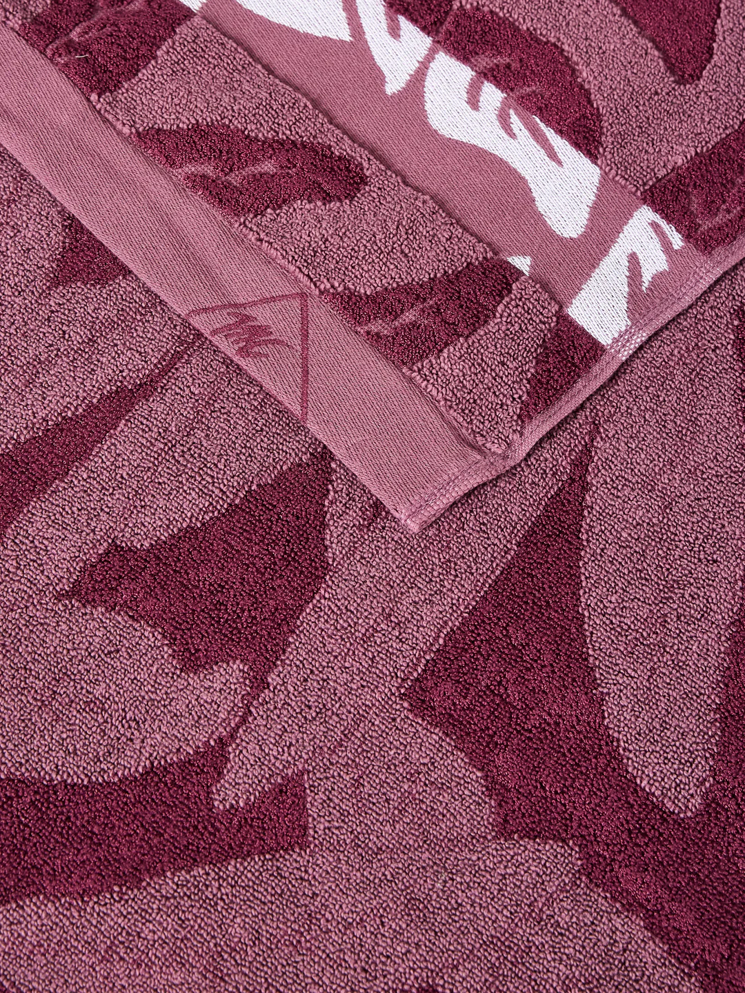 Luxury Burgundy Bamboo Cotton Self Design 630 GSM Bath Towel Eco Bamboo Bliss 1 Pc Pvc - Image 6