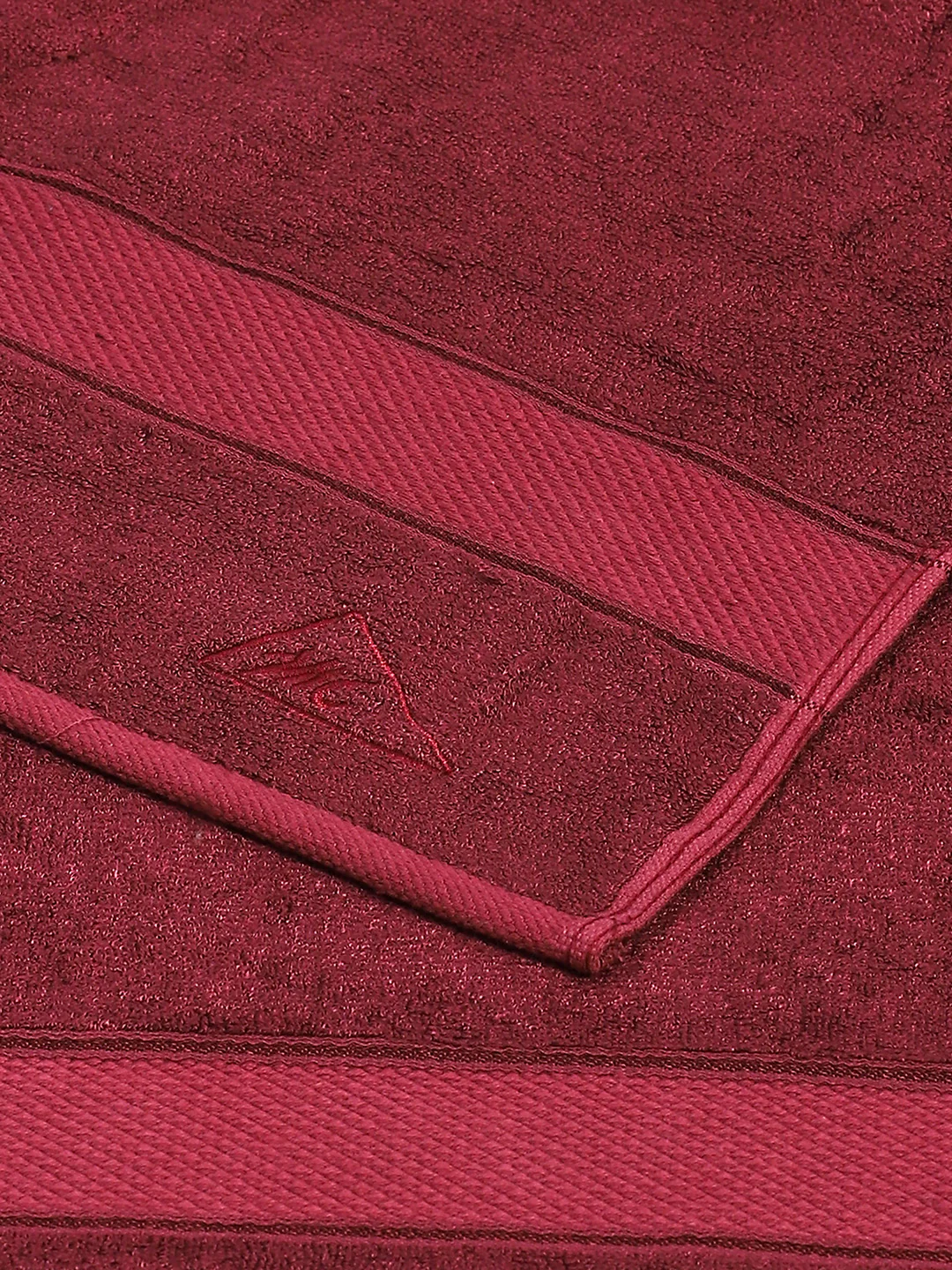 Maroon Bamboo Solid 600 GSM Bath Towel (Bamboo) - Image 4