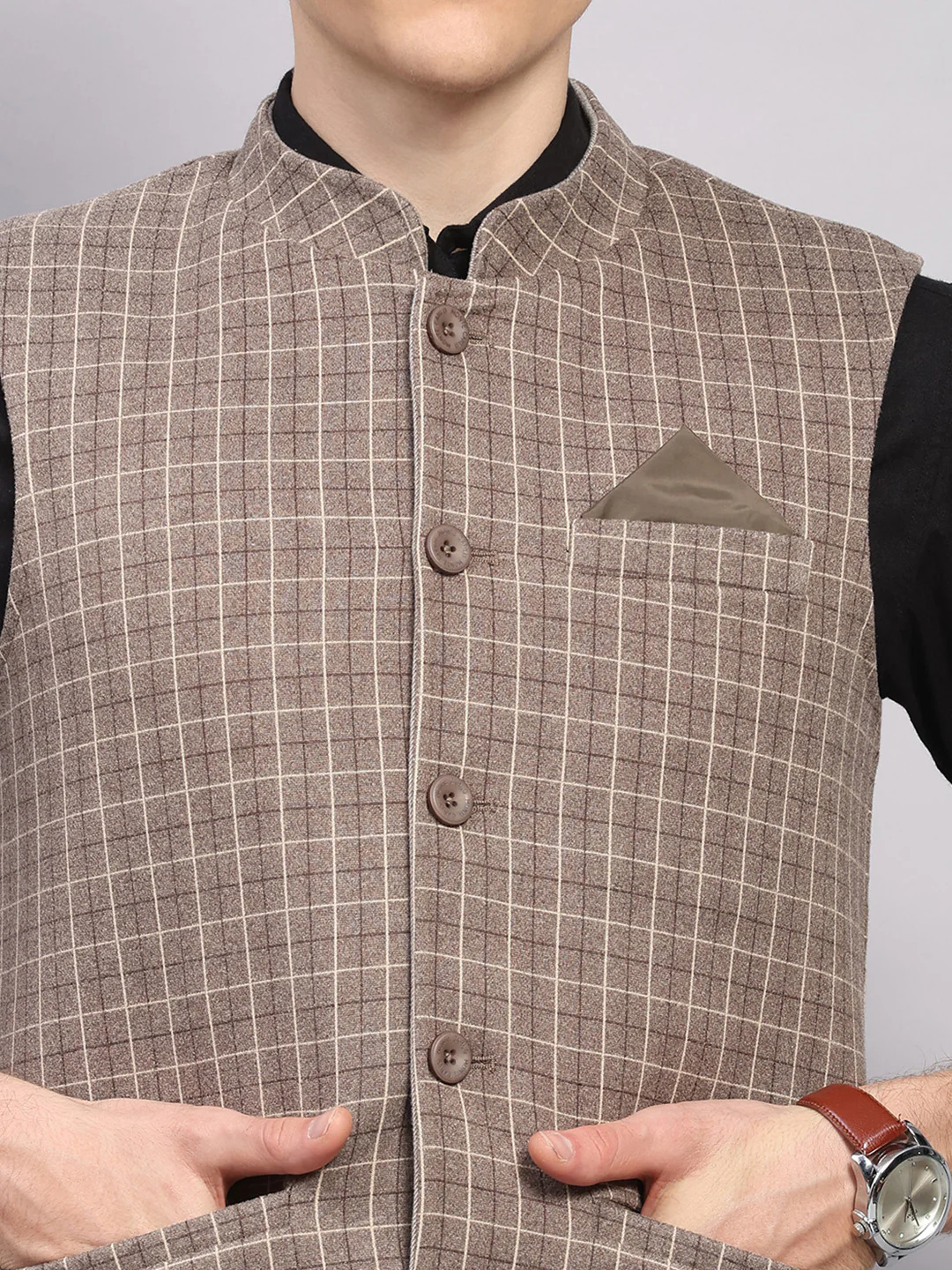 Men Beige Check Collar Sleeveless Nehru Jacket - Image 10