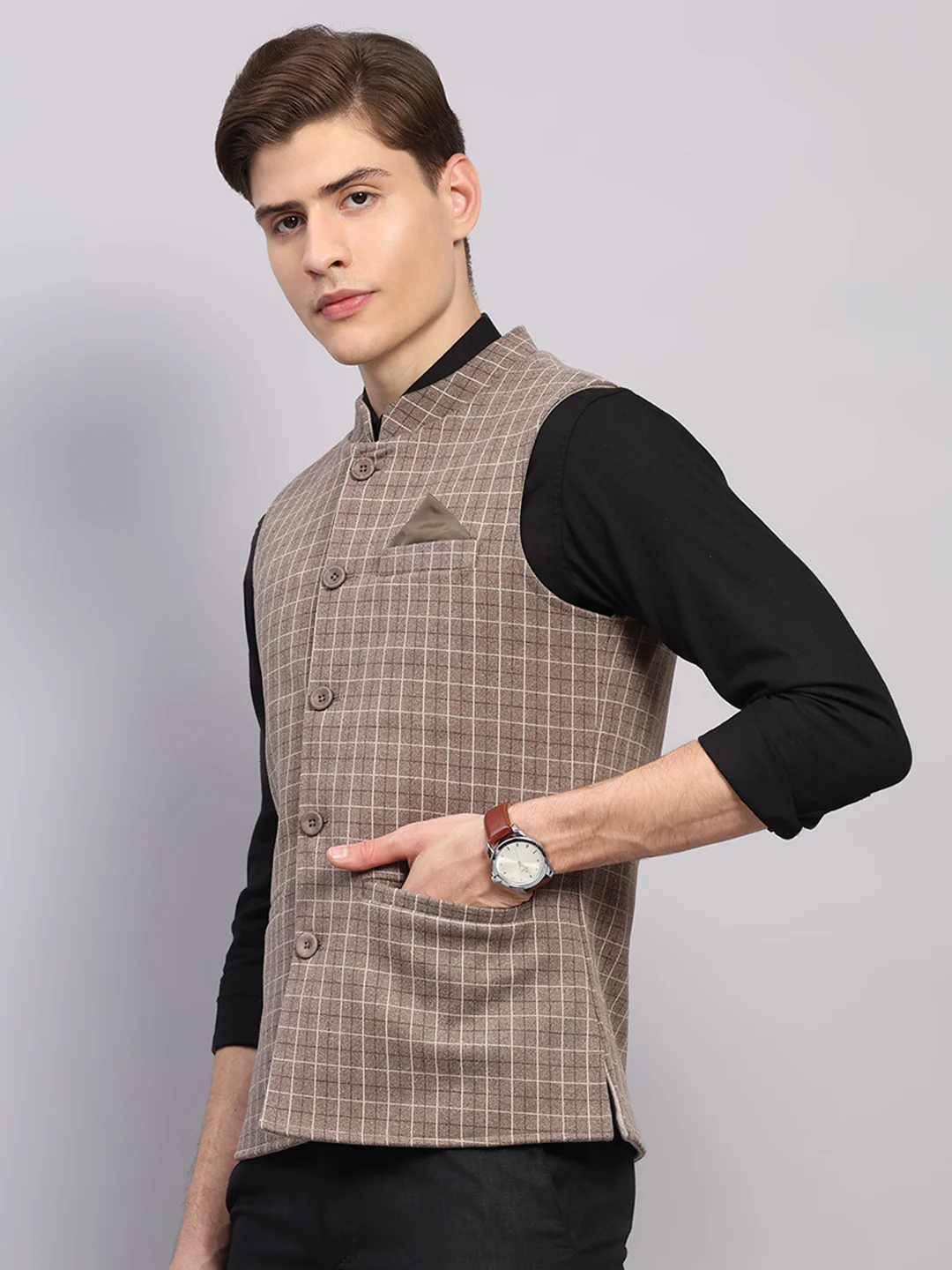 Men Beige Check Collar Sleeveless Nehru Jacket - Image 3