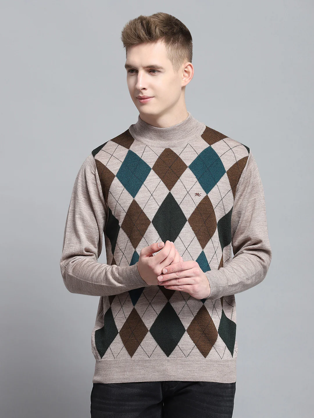 Men Beige Printed Mock Neck Full Sleeve Pullover