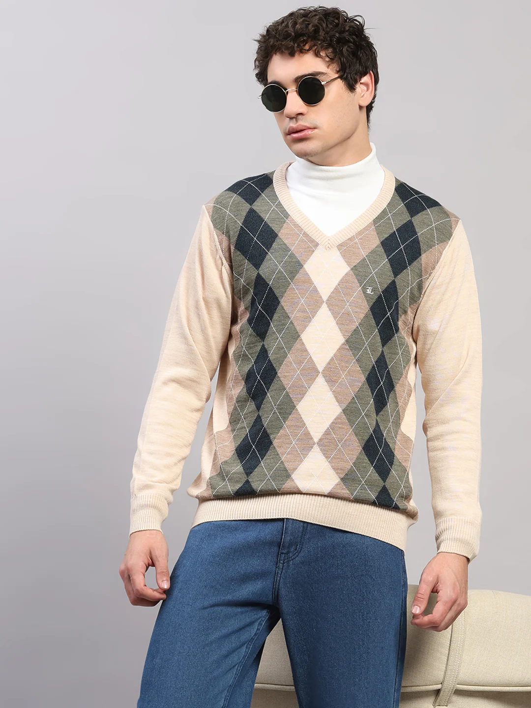 Luxuria Men Beige Printed V Neck Full Sleeve Pullover - Image 6