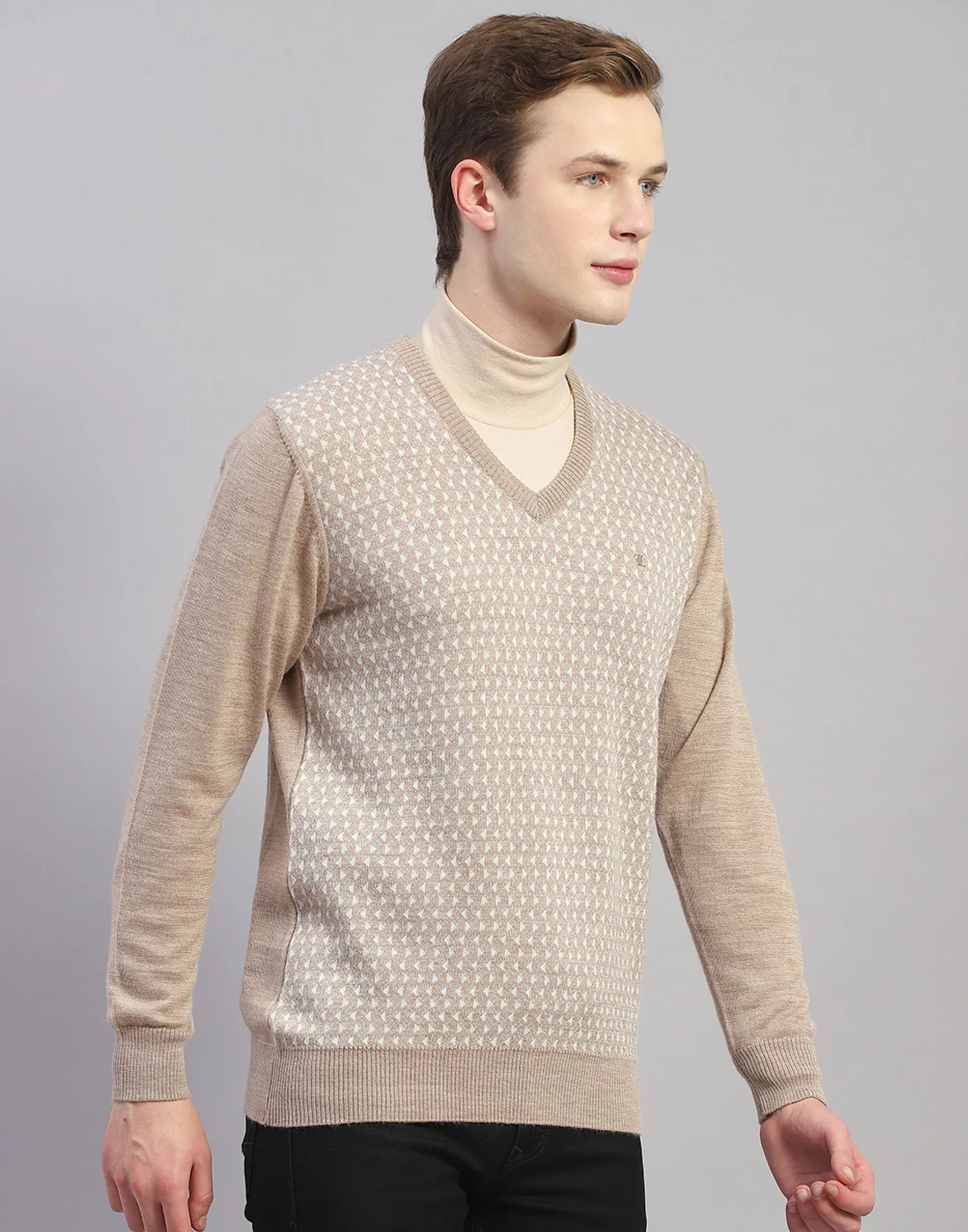 Men Beige Self Design V Neck Full Sleeve Pullover - Image 4