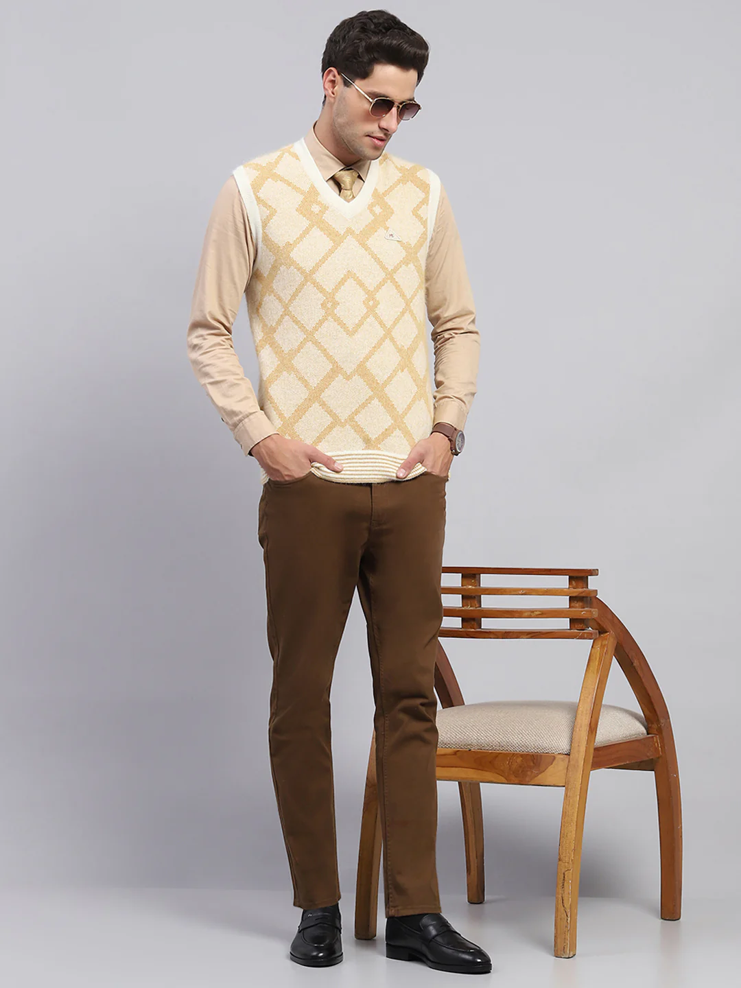 Men Beige Self Design V Neck Sleeveless Sweater - Image 2