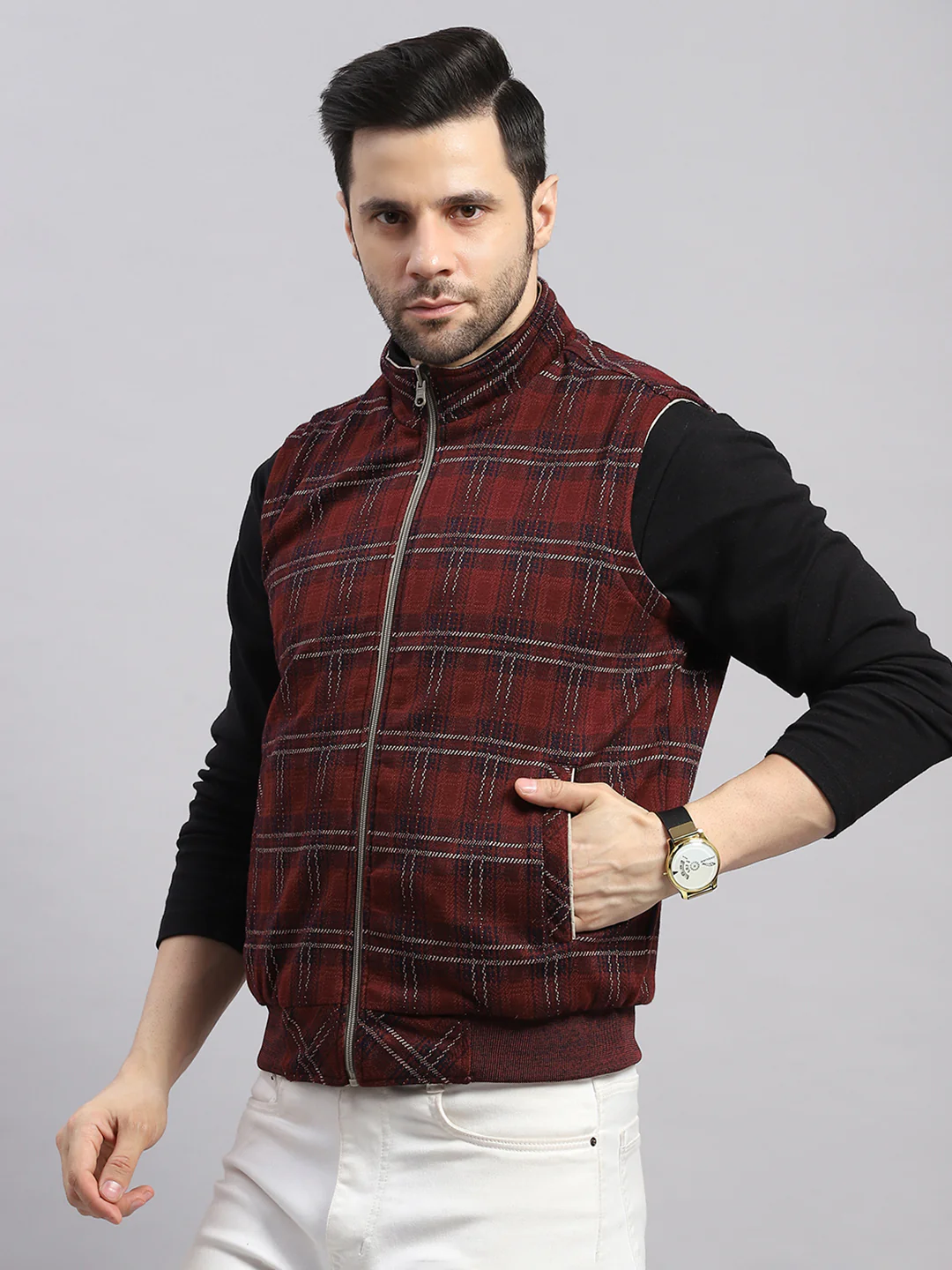 Men Beige Solid Collar Sleeveless Reversible Jacket - Image 8