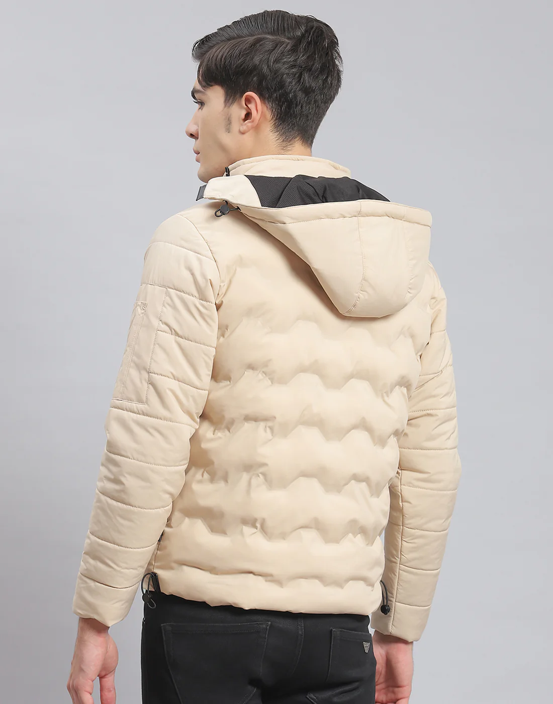 Men Beige Solid Hooded Full Sleeve Jacket - Image 5