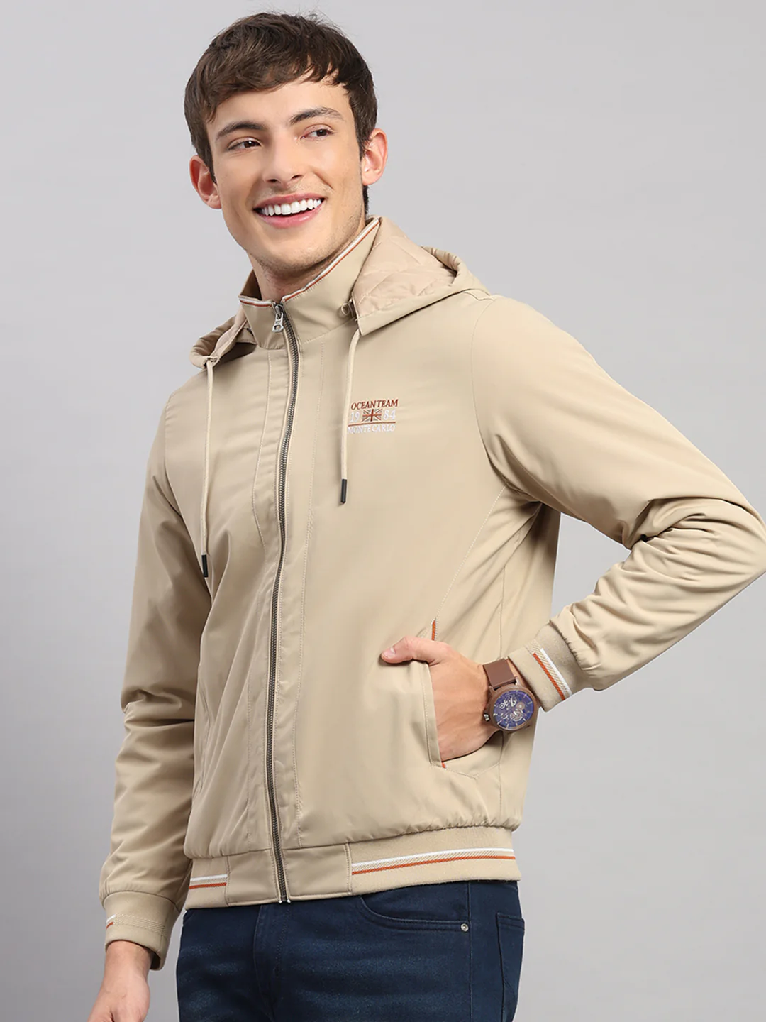 Men Beige Solid Hooded Full Sleeve Jacket - Image 3