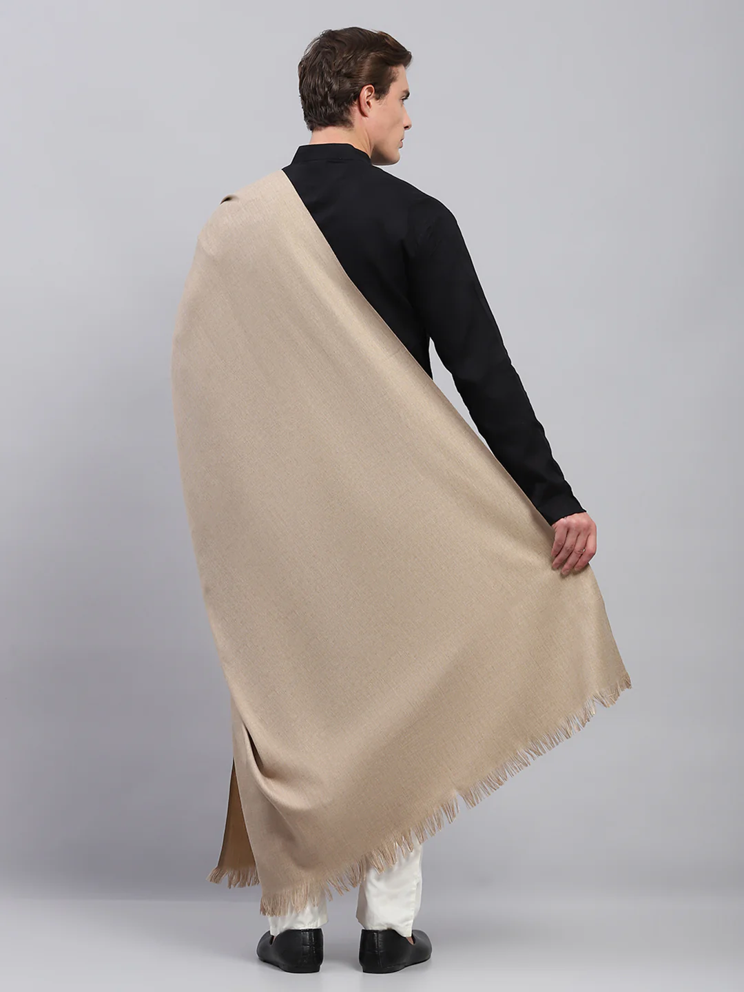 Men Beige Solid Lohi Shawl - Image 5