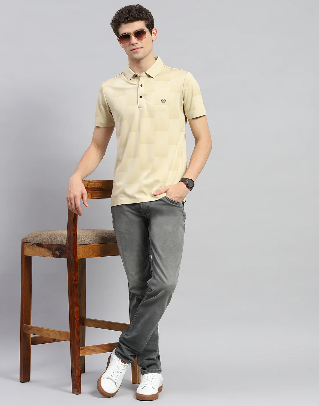 Men Beige Solid Polo Collar Half Sleeve T-Shirt - Image 2