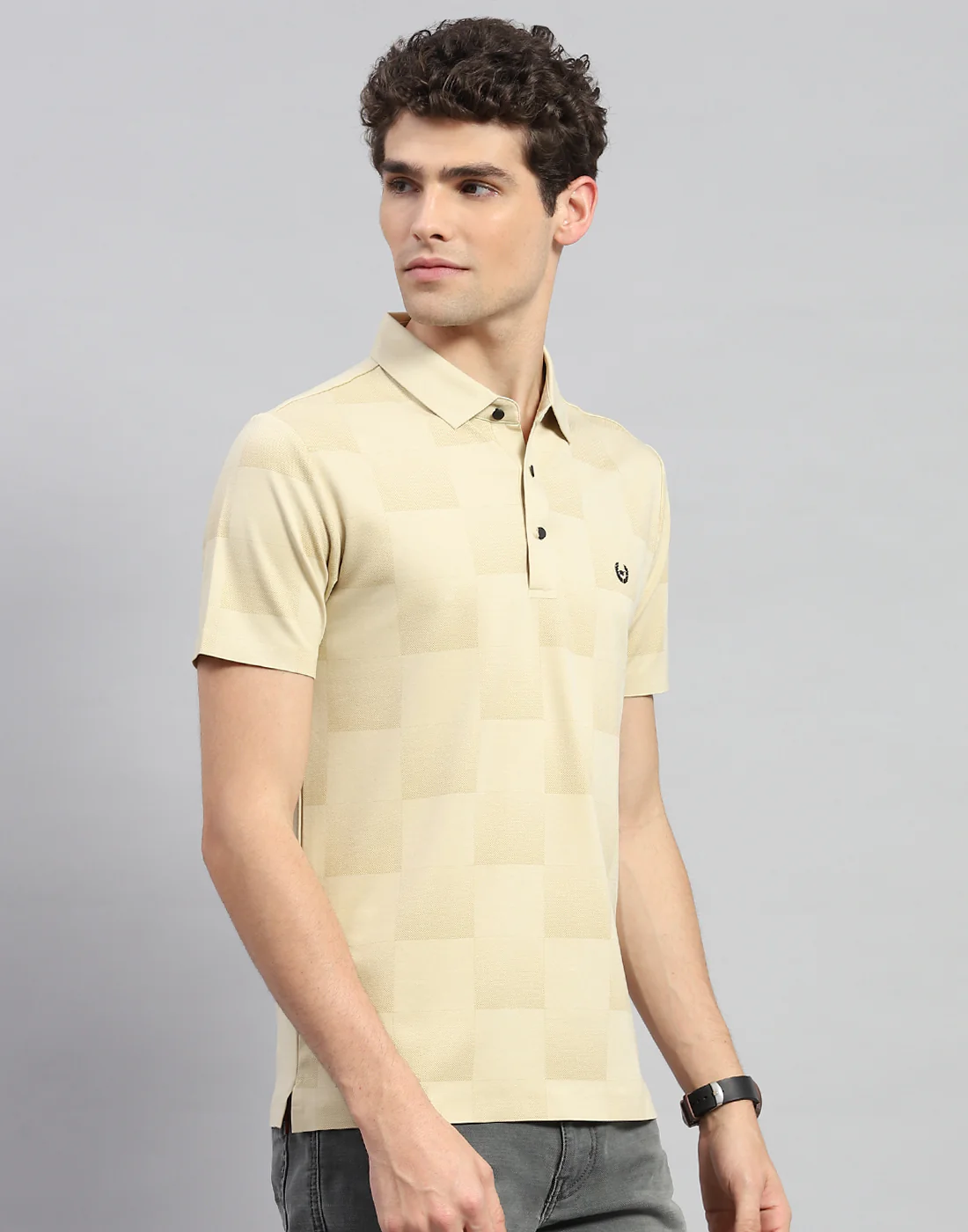 Men Beige Solid Polo Collar Half Sleeve T-Shirt - Image 4
