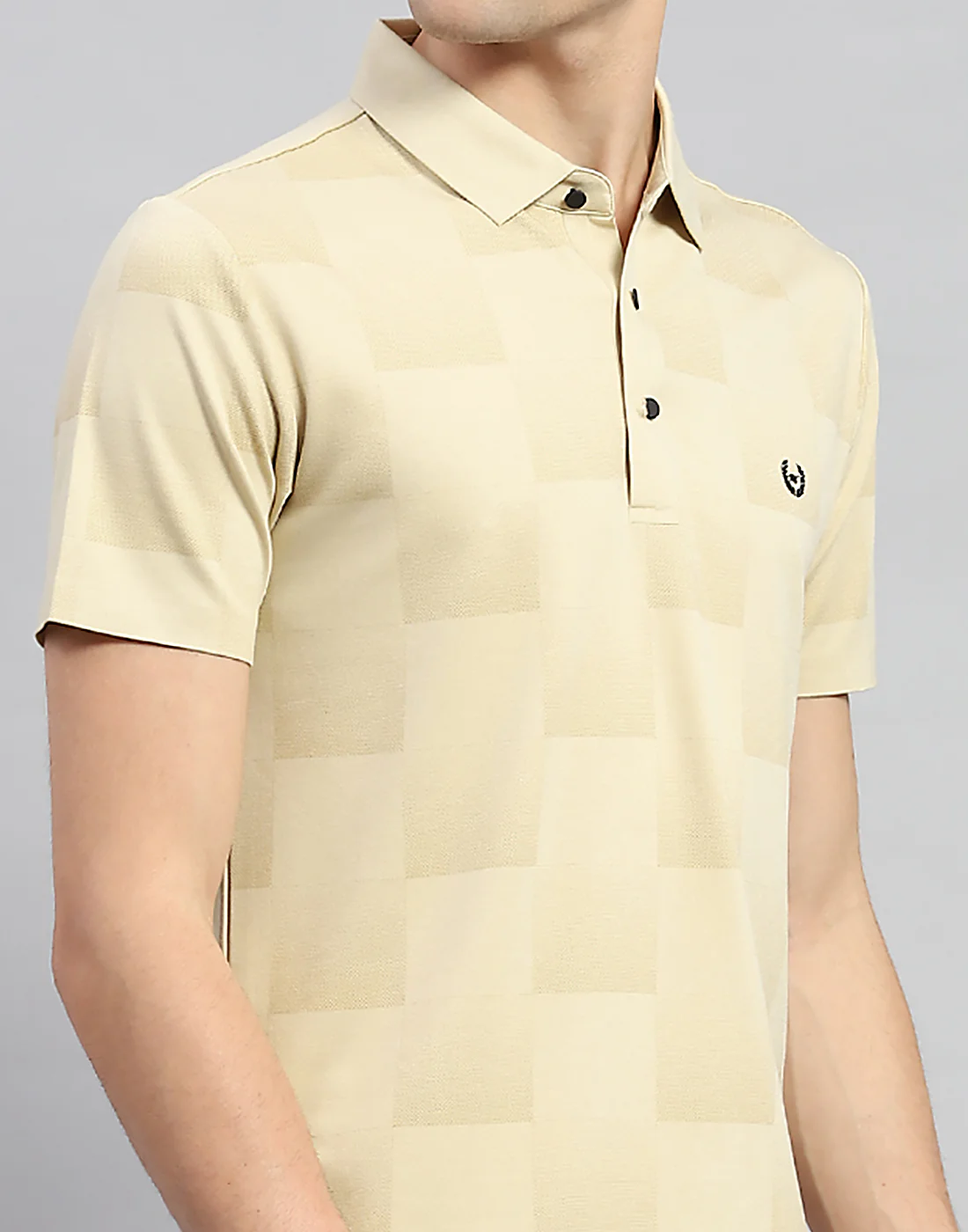 Men Beige Solid Polo Collar Half Sleeve T-Shirt - Image 7