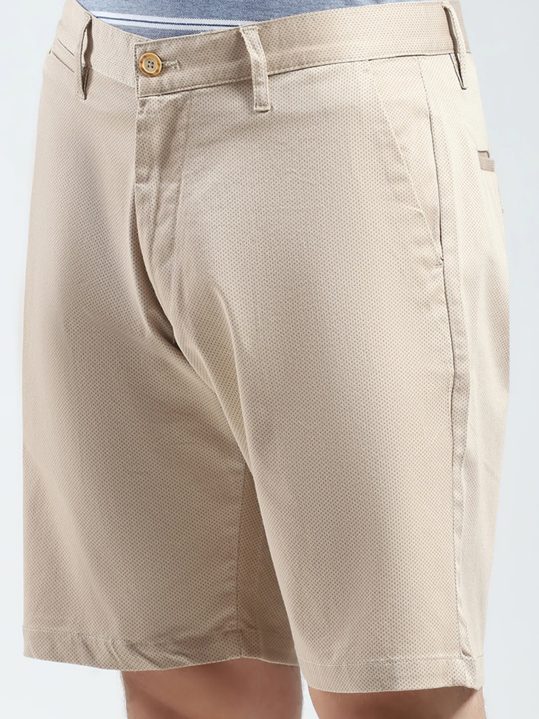 Men Beige Solid Regular Fit Shorts - Image 6