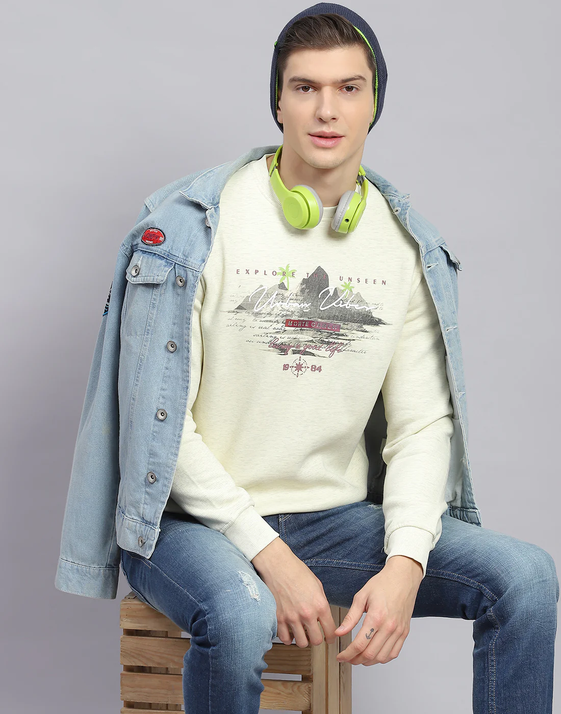 Men Beige Solid Round Neck Full Sleeve Sweatshirt - Image 2