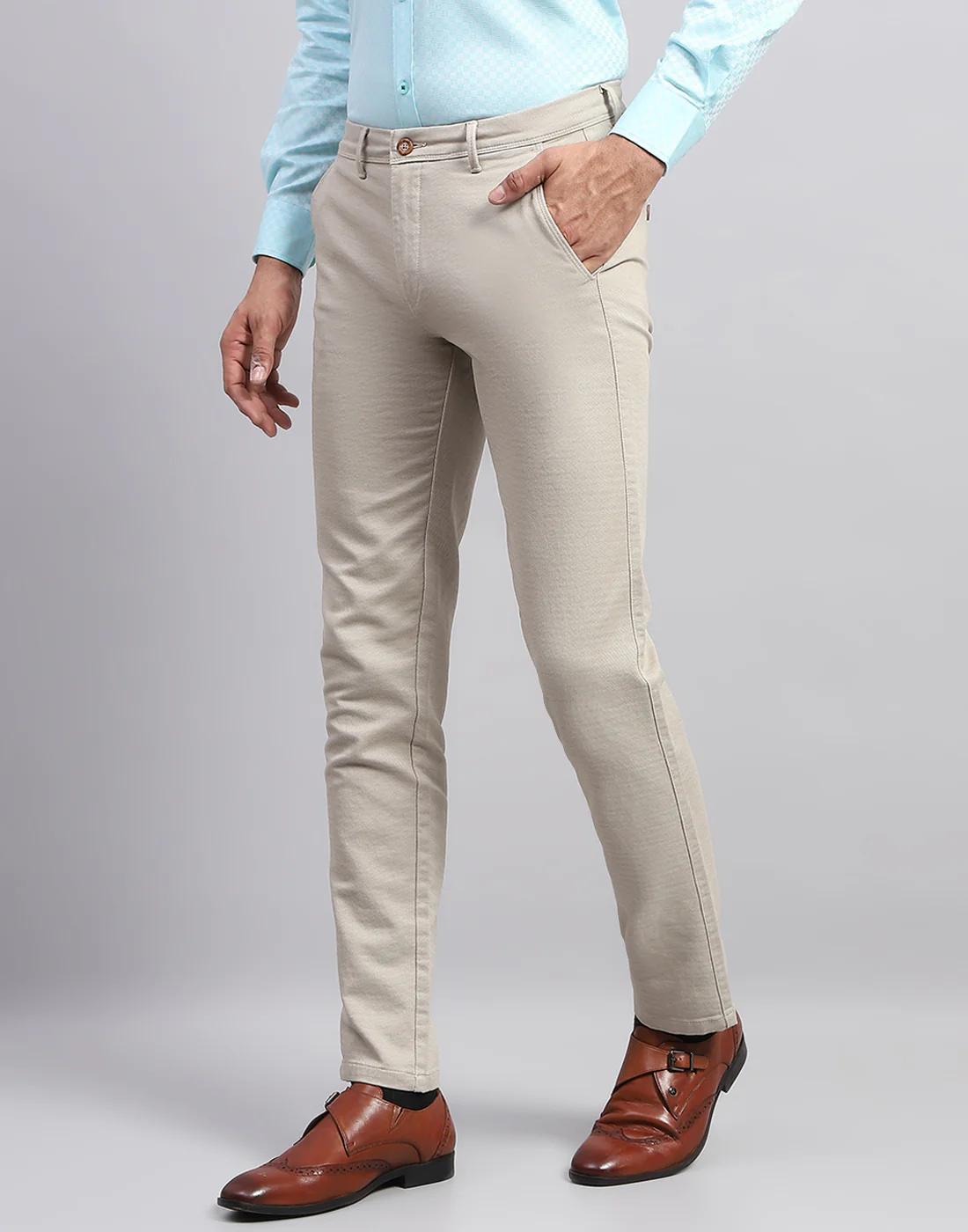 Men Beige Solid Smart Fit Trouser - Image 3