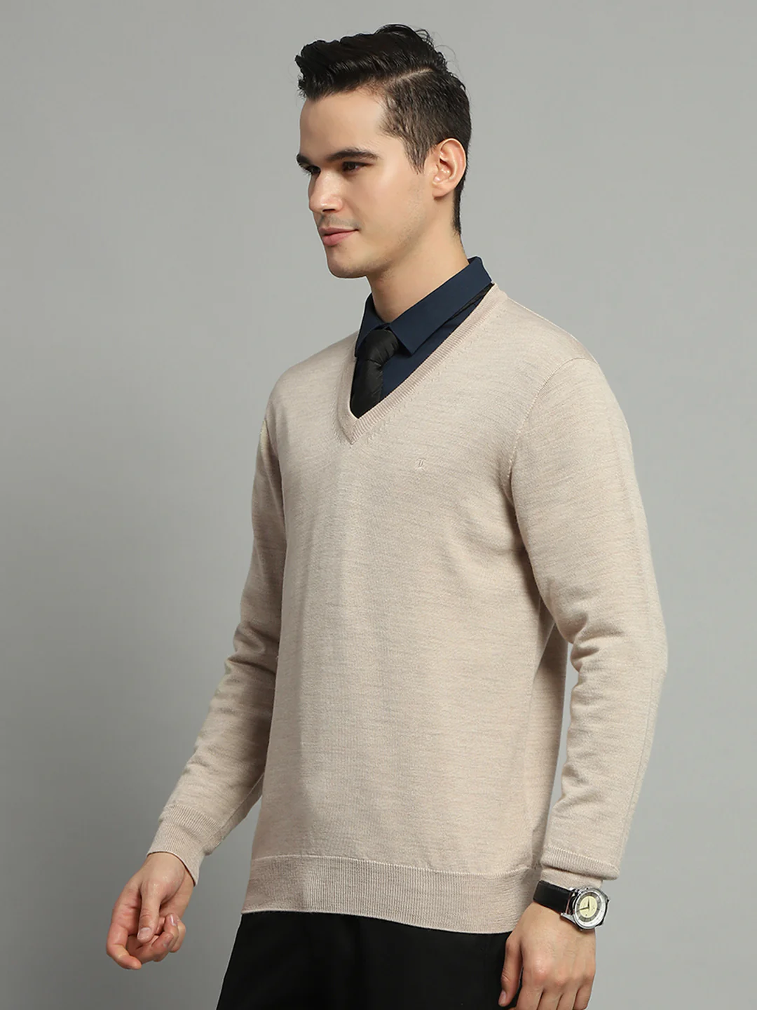 Luxuria Men Beige Solid V Neck Full Sleeve Pullover - Image 3
