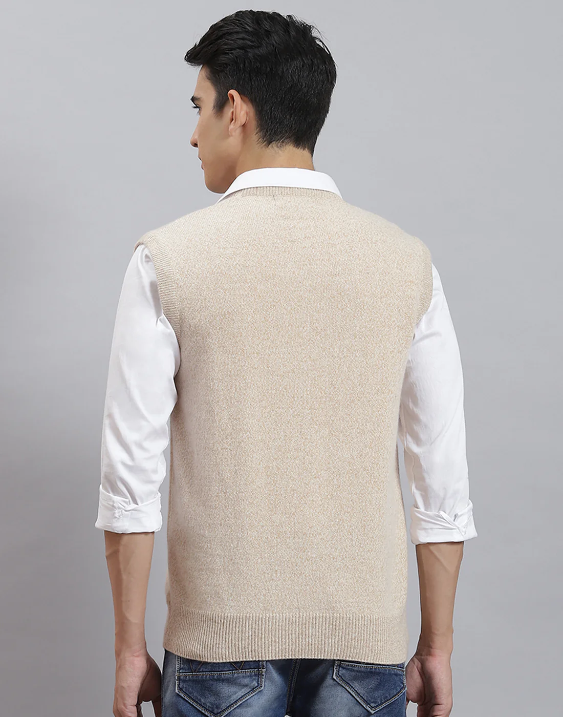 Men Beige Solid V Neck Sleeveless Sweater - Image 5