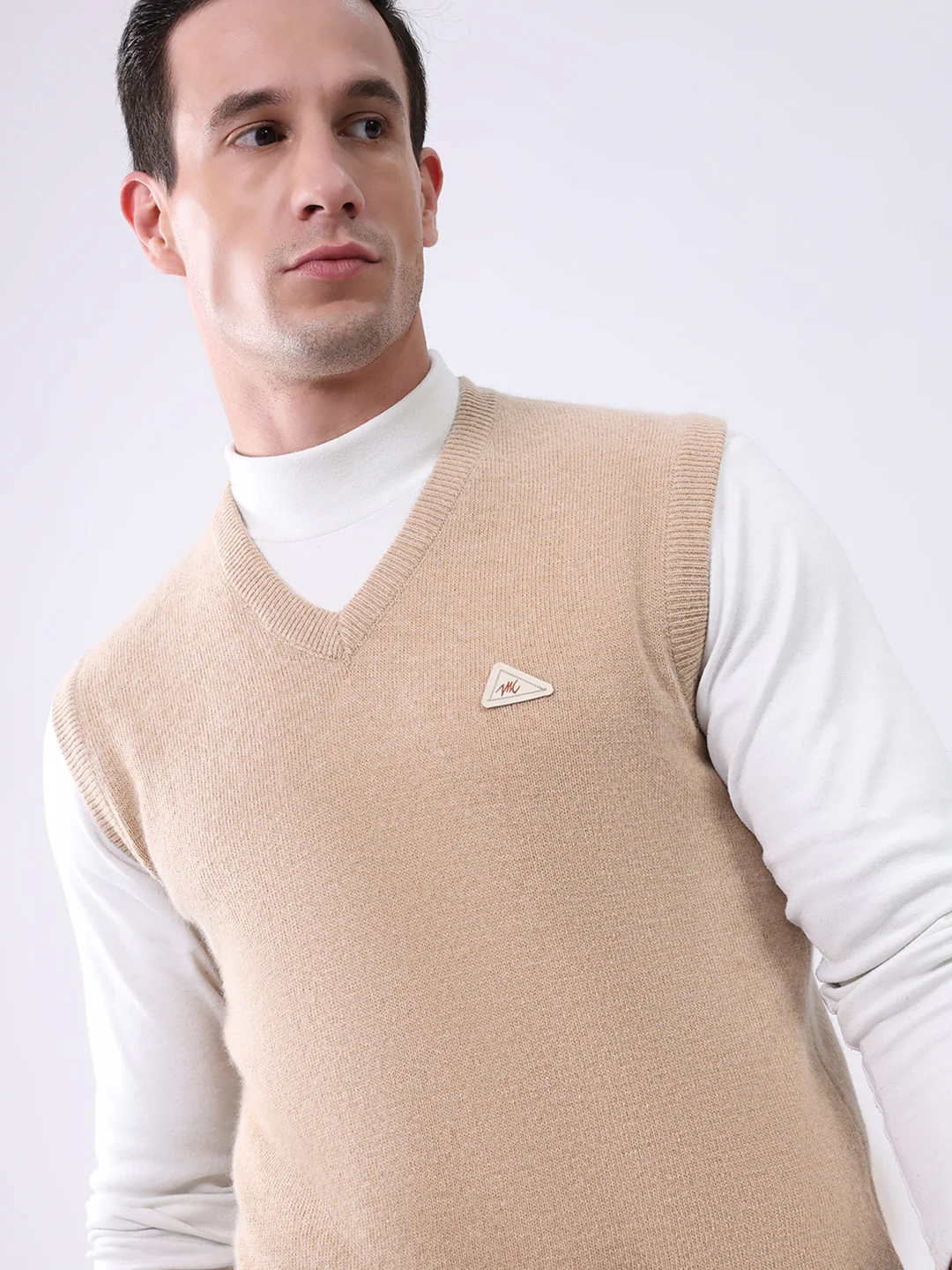 Men Beige Solid V Neck Sleeveless Sweater - Image 6