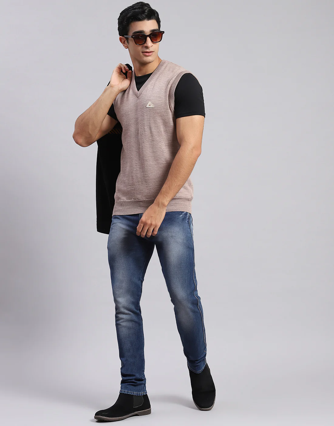 Men Beige Solid V Neck Sleeveless Sweaters/Pullovers - Image 5