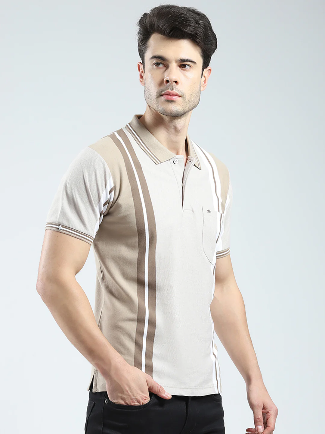 Men Beige Stripe Collar Half Sleeve T-Shirt - Image 4