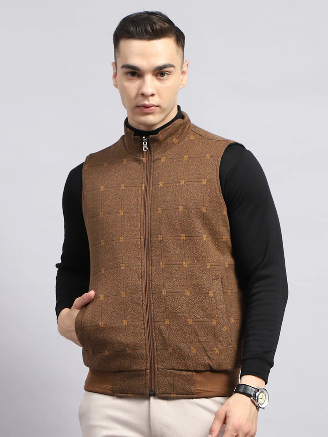 Men Black & Brown Self Design Mock Neck Sleeveless Reversible Jacket - Image 3