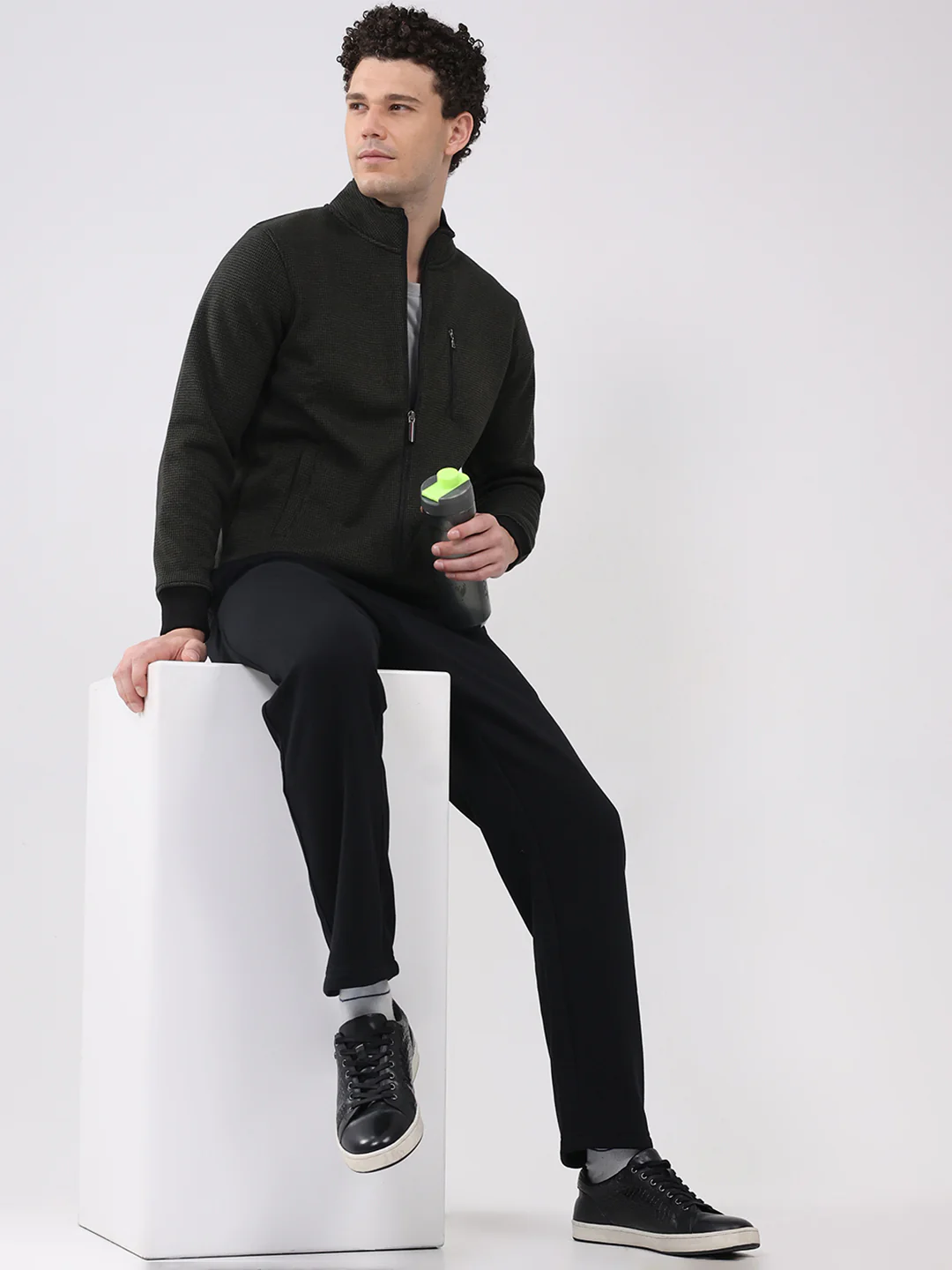Men Black Embroidered Round Neck Full Sleeve Winter Tracksuit - Image 2