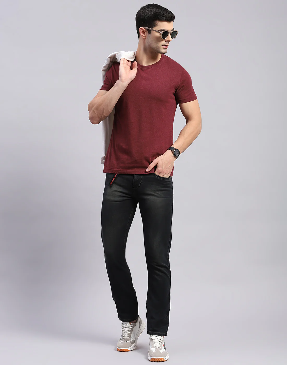 Men Black Light Wash Narrow Fit Denim - Image 2