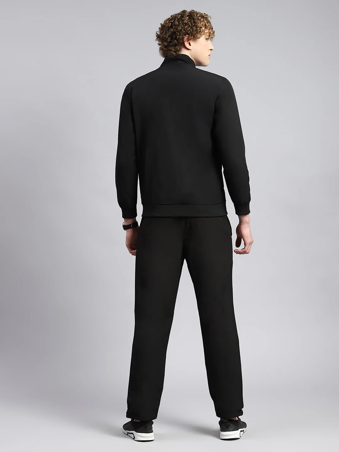 Men Black Plain Tracksuit - Image 5