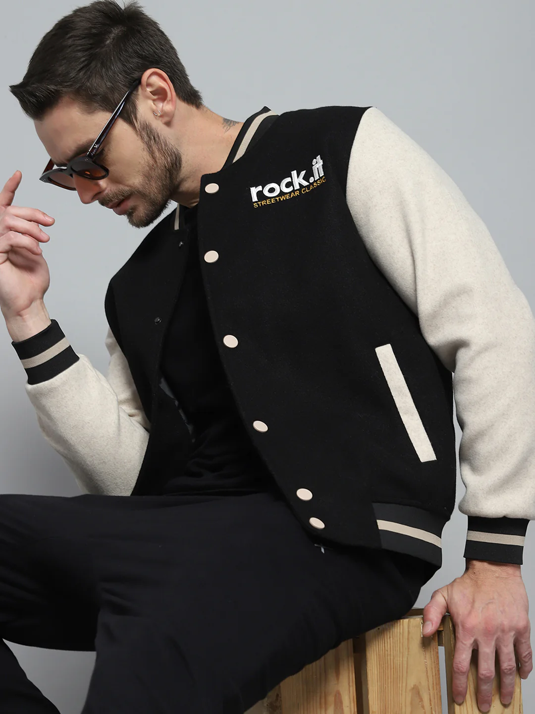 Rock.it Men Black Printed Band Collar Full Sleeve Sweatshirt - Image 6