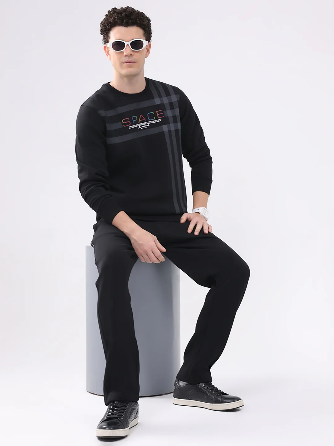 Men Black Printed Collar Full Sleeve Winter Tracksuit - Image 2