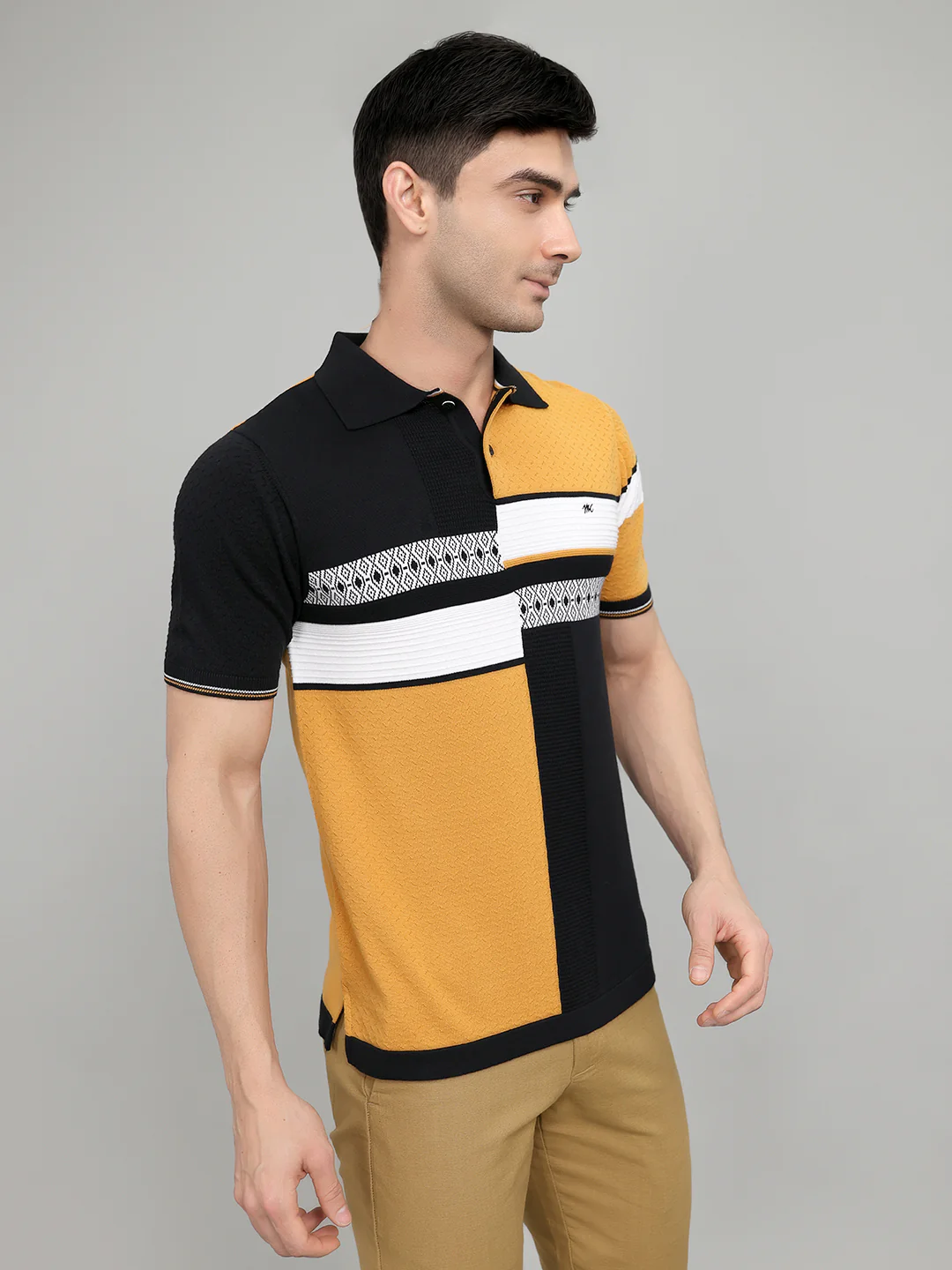 Men Black Printed Collar Half Sleeve T-Shirt - Image 2