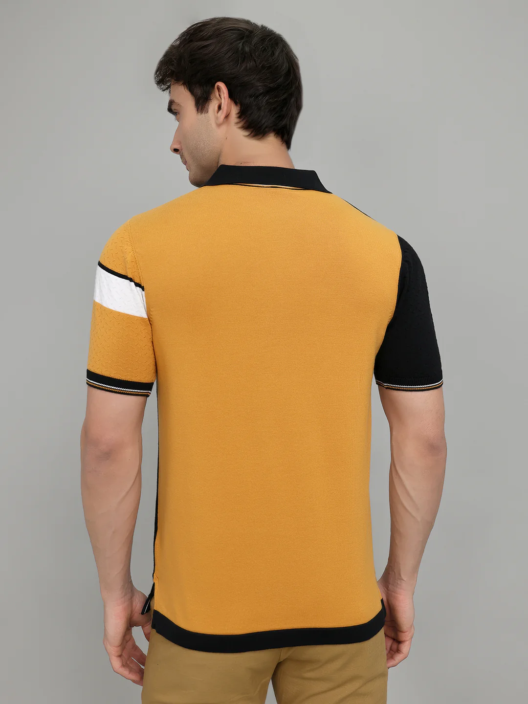 Men Black Printed Collar Half Sleeve T-Shirt - Image 4