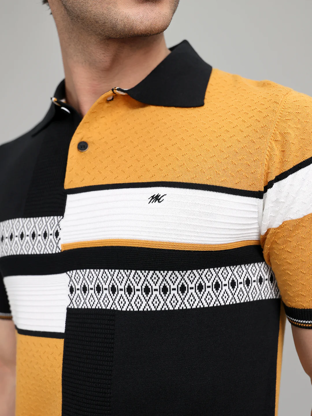 Men Black Printed Collar Half Sleeve T-Shirt - Image 5
