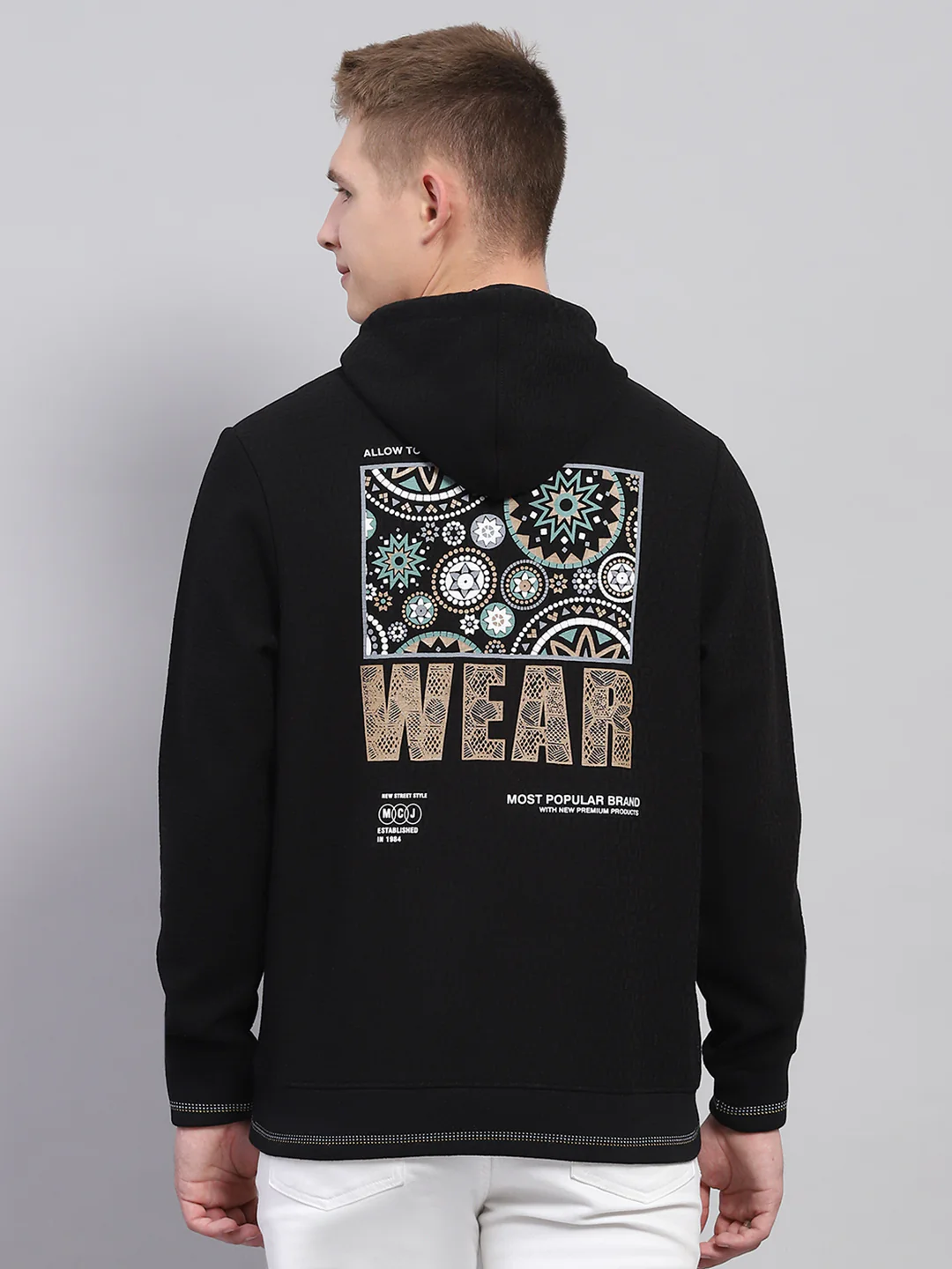 Men Black Printed Hooded Full Sleeve Sweatshirt - Image 5