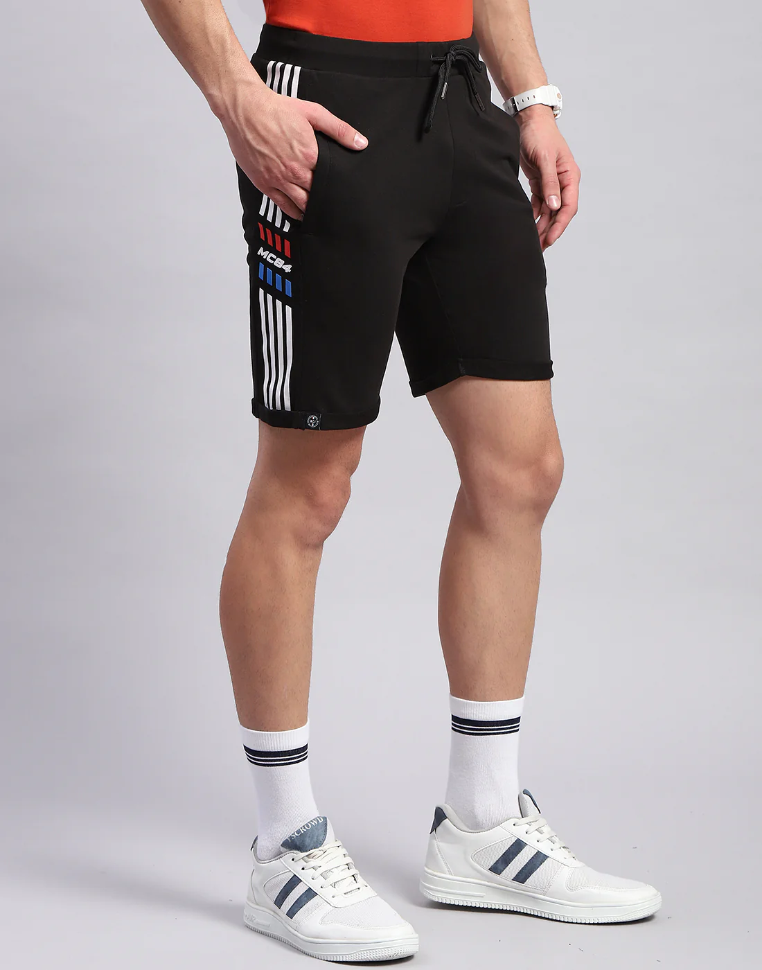 Men Black Printed Regular Fit Bermuda - Image 4