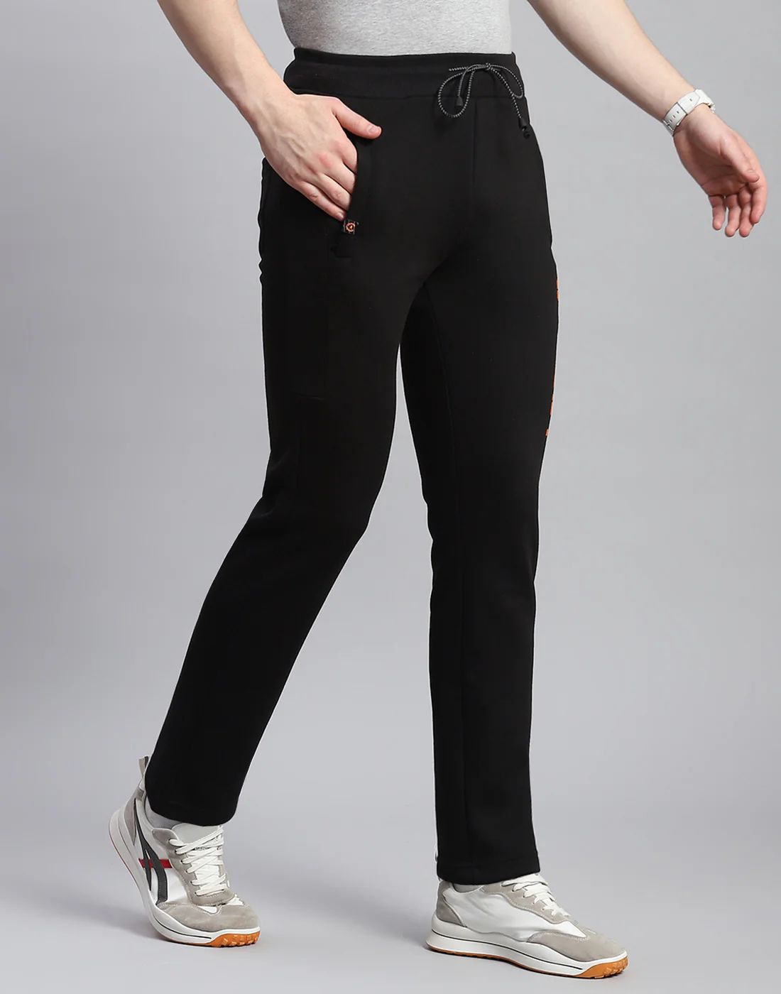 Men Black Printed Regular Fit Winter Lower - Image 4