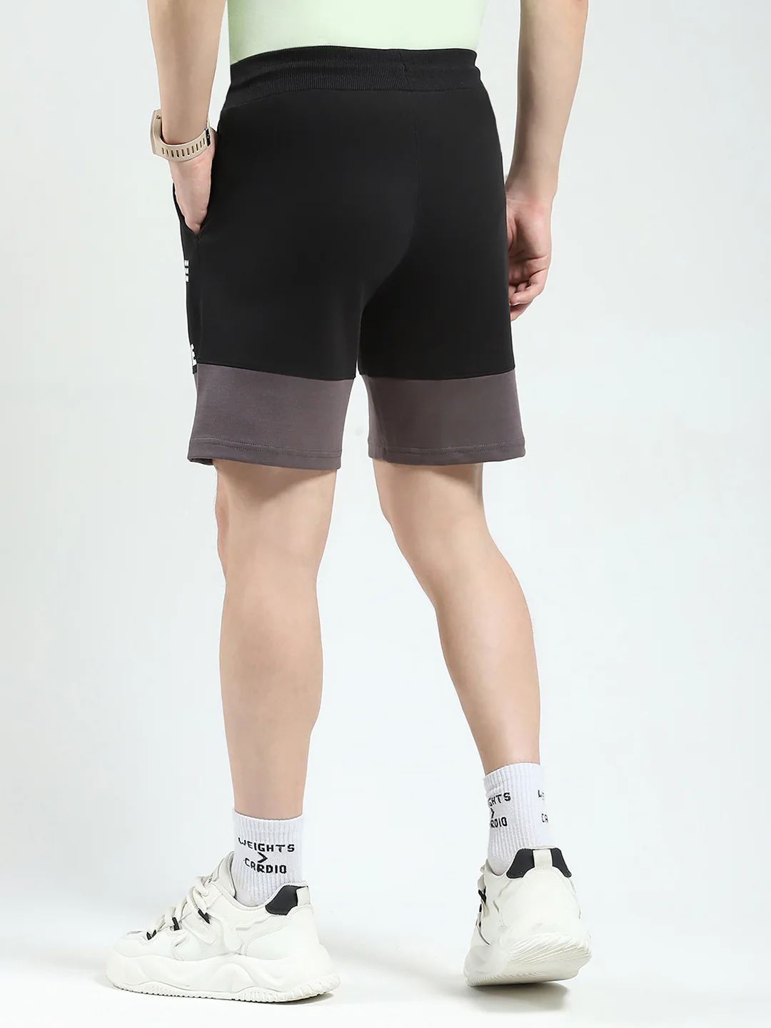 Rock.it Men Black Printed Regular Fit Shorts - Image 5