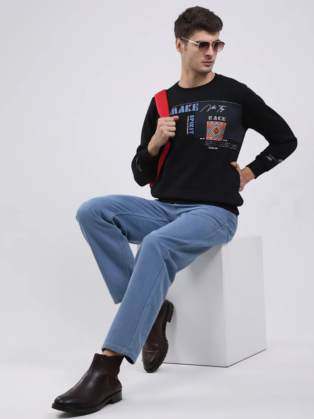 Men Black Printed Round Neck Full Sleeve Sweatshirt - Image 2