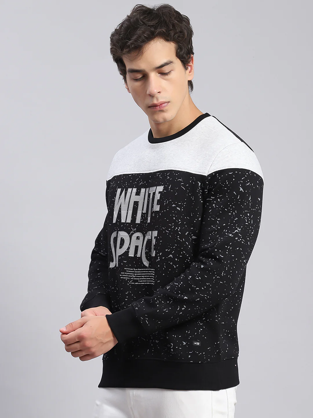 Men Black Printed Round Neck Full Sleeve Sweatshirts - Image 3