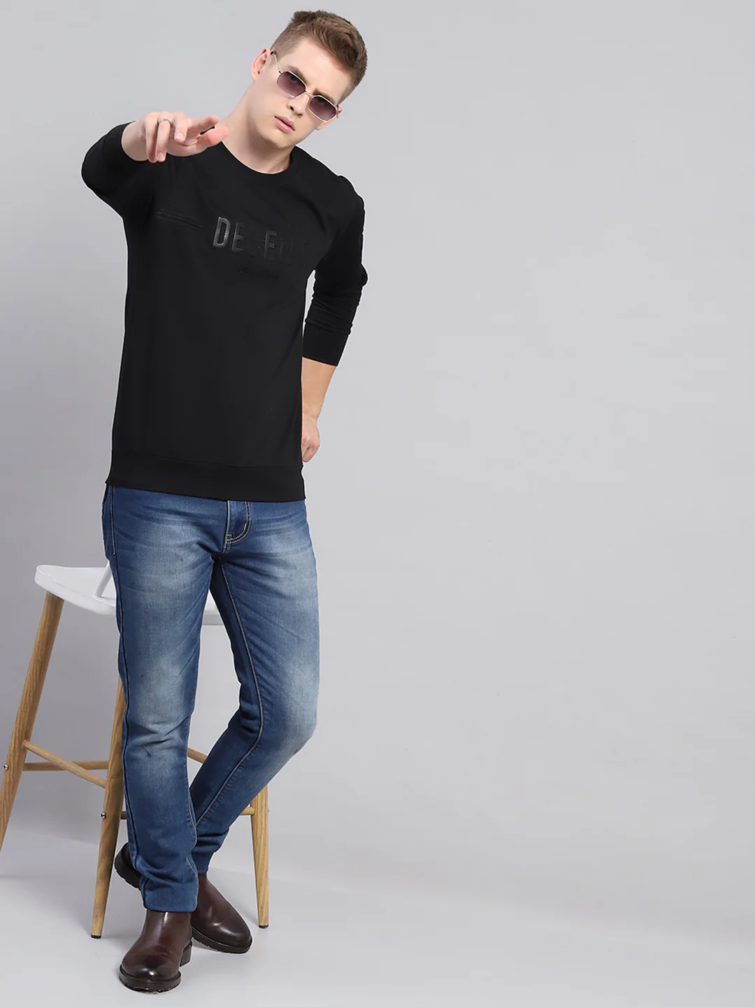 Men Black Printed Round Neck Full Sleeve Winter T-Shirt - Image 2