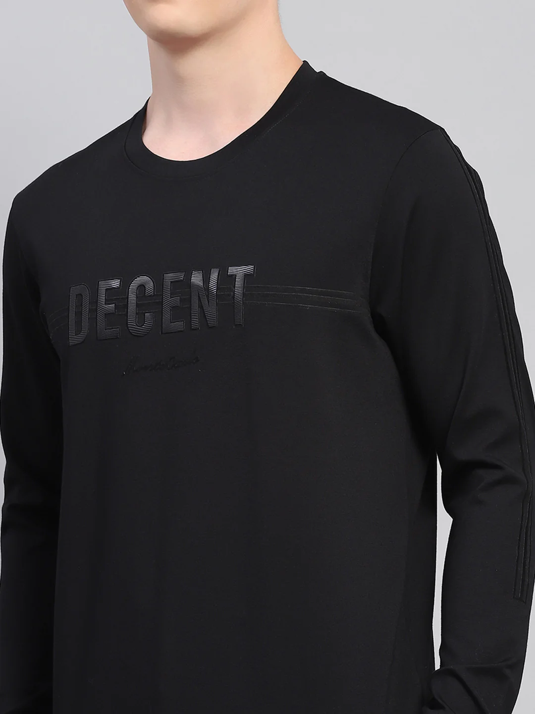 Men Black Printed Round Neck Full Sleeve Winter T-Shirt - Image 6