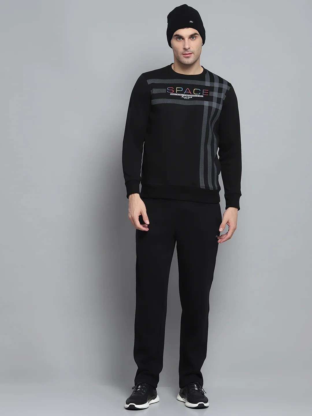 Men Black Printed Round Neck Full Sleeve Winter Tracksuit - Image 2