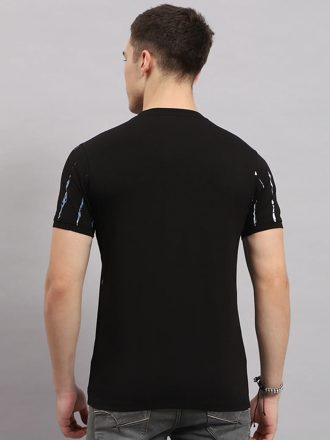 Men Black Printed Round Neck Half Sleeve T-Shirt - Image 5