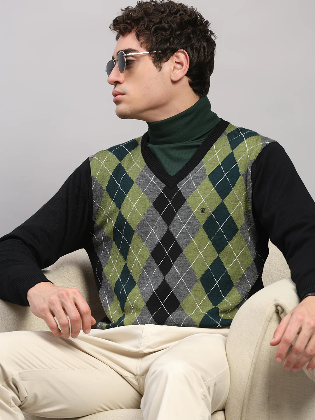 Luxuria Men Black Printed V Neck Full Sleeve Pullover - Image 6