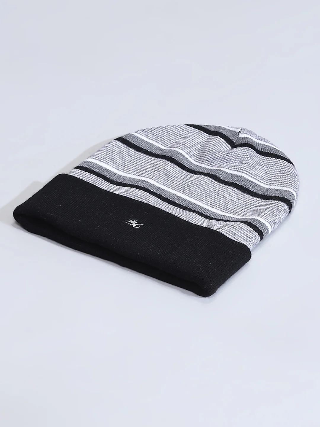 Men Black Self Design Cap - Image 6